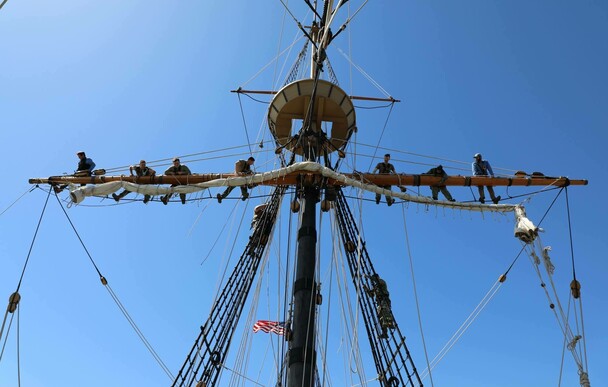 Mayflower constitution teamwork sail