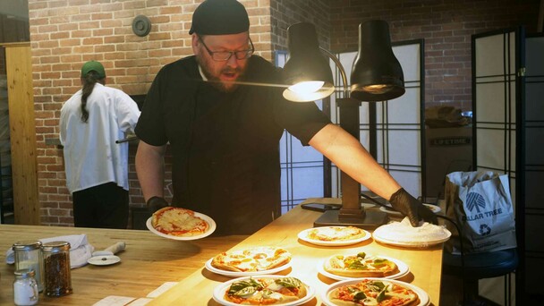 Summer music series jessi kenney craft center pizza