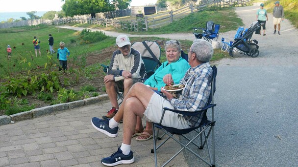 Summer music series jessi kenney guests pizza